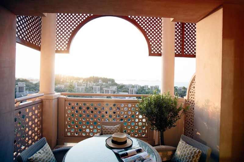 Jumeirah al Qasr комната